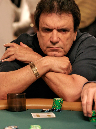 Miami John Cernuto Has Apparent Heart Attack During Razz Tournament